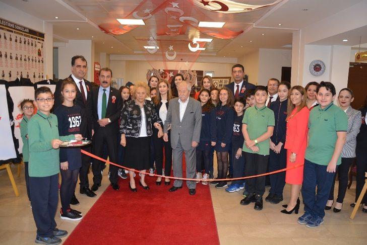 GKV’de Atatürk ve Cumhuriyet konulu resim sergisi G1