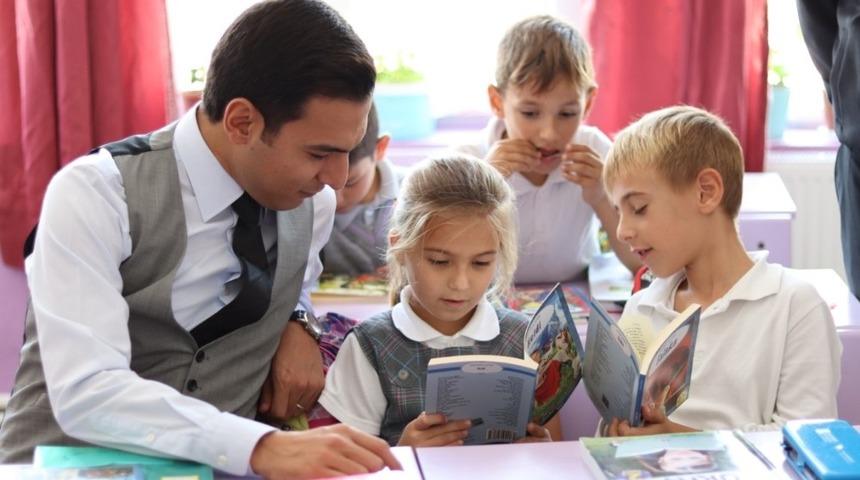 Topağa&ccedil; İlkokulu&rsquo;nda okuma etkinliği