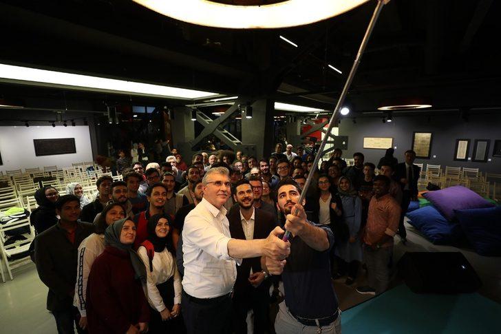 Başkan Yüce gençlerle bir araya geldi G1