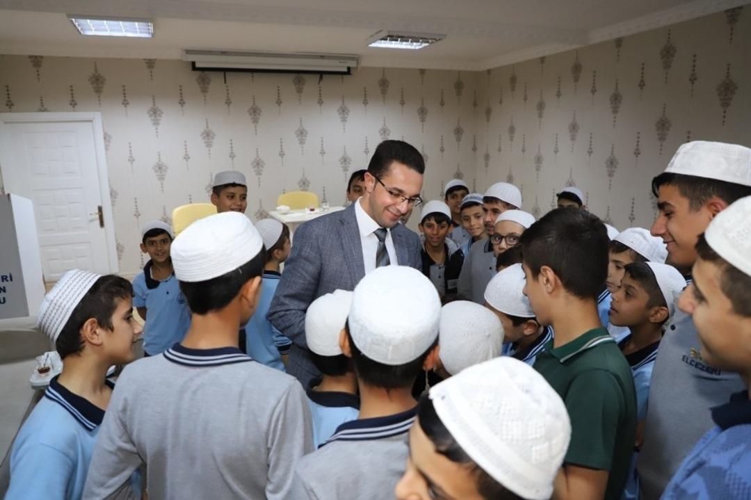 Kaymakam Sinanoğlu&rsquo;ndan Kur&rsquo;an kurslarına ziyaret