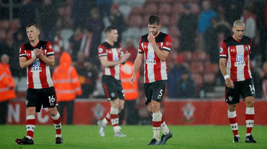 Southampton'da 9-0'lık yenilgi sonrası maaşlar bağışlandı