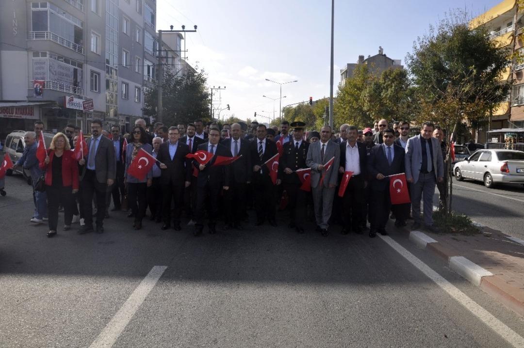 29 Ekim heyecanı Tekirdağ&rsquo;da başladı