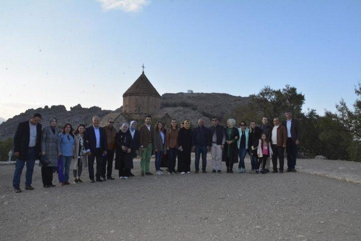 Başkan Şener Söğüt; "Van’da gönül köprüleri kurduk" G3