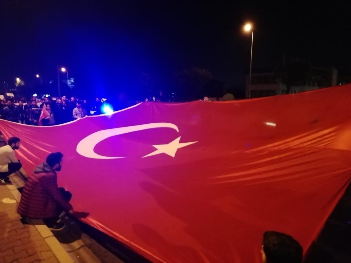 Kayseri &Uuml;lk&uuml; Ocakları Başkanı Serdar Turan: &rdquo;Bizler &uuml;lk&uuml; ocakları ve cumhuriyete sahip &ccedil;ıktığımızı bir kez daha g&ouml;sterdik&rdquo;