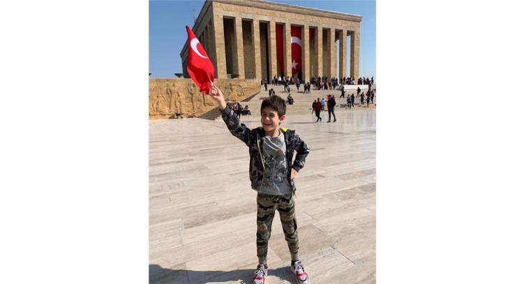 Ünlü isimlerden 29 Ekim Cumhuriyet Bayramı mesajları G3