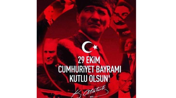 Ünlü isimlerden 29 Ekim Cumhuriyet Bayramı mesajları G4