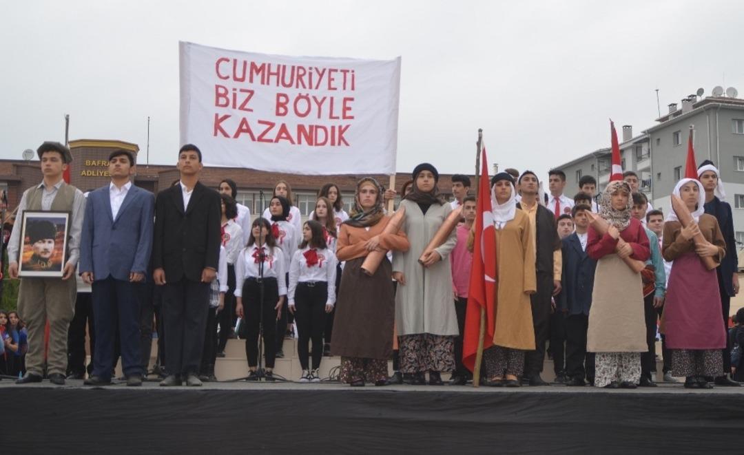 Bafra&rsquo;da Cumhuriyet bayramı coşkusu
