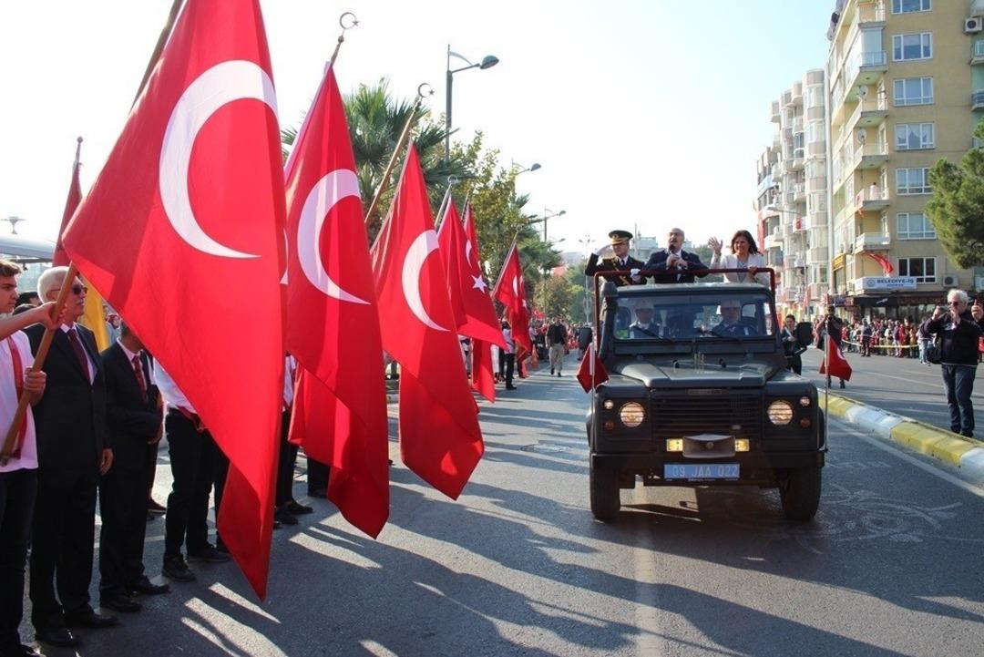 Aydın&rsquo;da 29 Ekim coşkuyla kutlandı