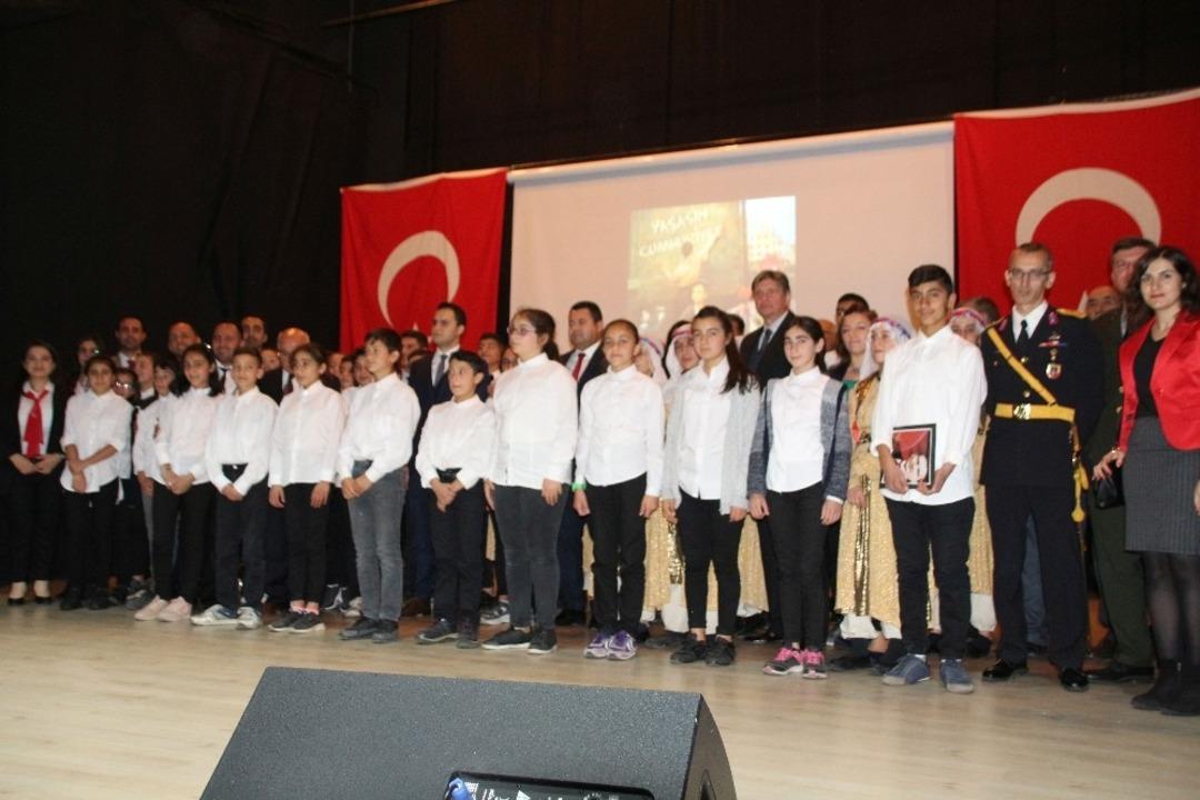 Varto&rsquo;da Cumhuriyet Bayramı coşkusu