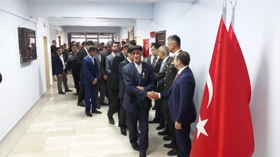 &Ccedil;aldıran&rsquo;da Cumhuriyet Bayramı coşkusu