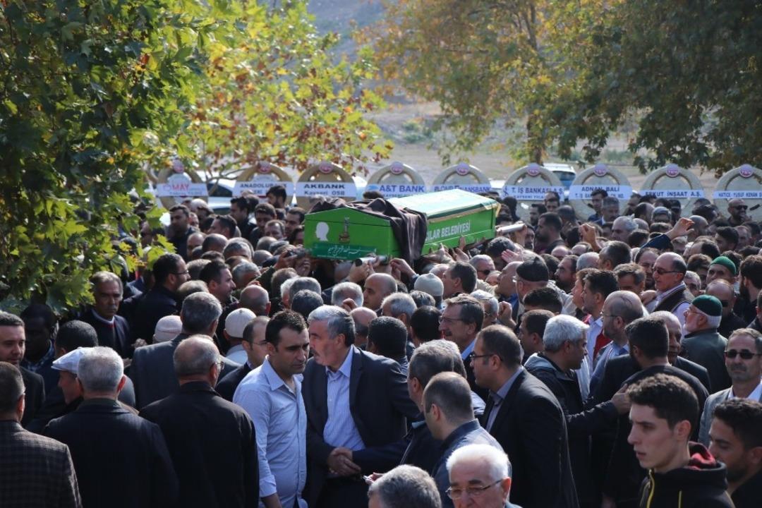 &Ouml;zkaya ailesinin acı g&uuml;n&uuml;