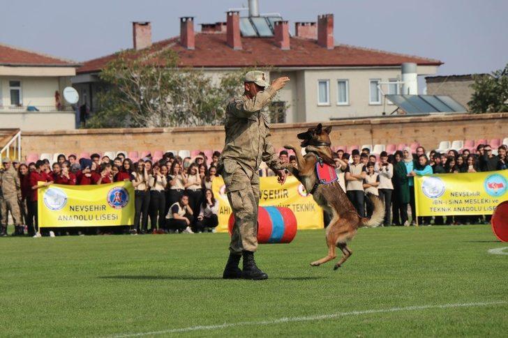 Nevşehir’de 29 Ekim Cumhuriyet Bayramı coşkuyla kutlandı G4