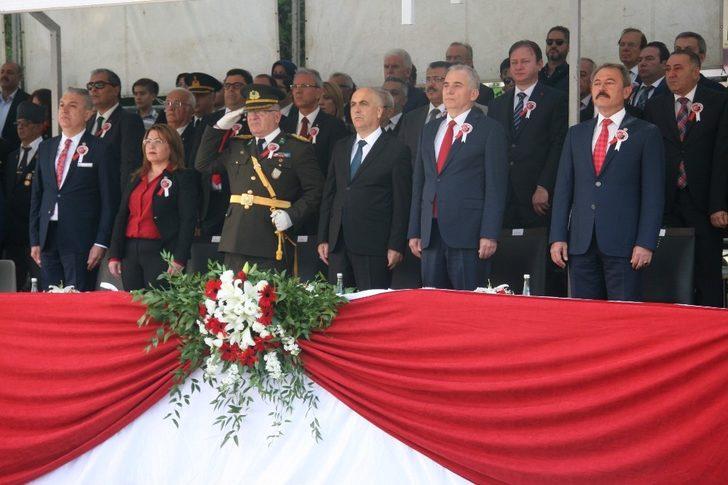 Denizli’de 29 Ekim Cumhuriyet Bayramı coşkuyla kutlandı G1