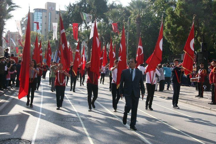 Denizli’de 29 Ekim Cumhuriyet Bayramı coşkuyla kutlandı G2