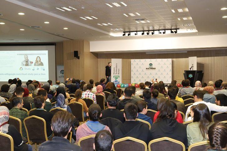 Konya Bilim Merkezi Devfest’e ev sahipliği yaptı G1