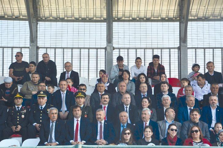 Sungurlu’da Cumhuriyet bayramı çoşkusu G1