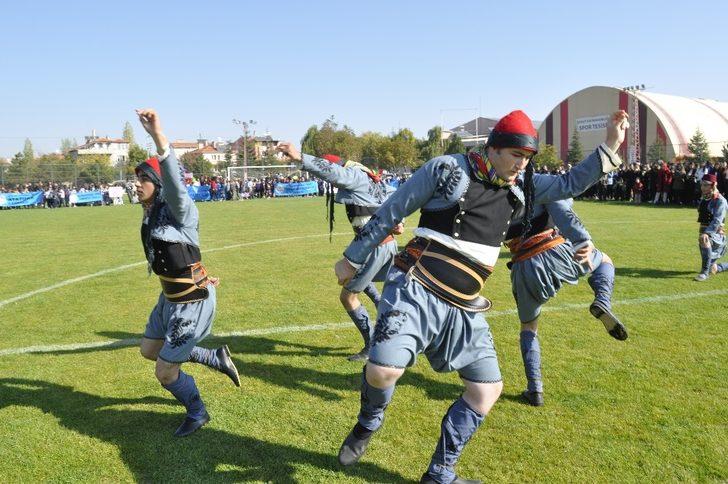 Şuhut’ta 29 Ekim Cumhuriyet Bayramı coşkuyla kutlandı G2