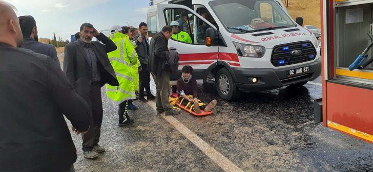 Adıyaman'da feci kaza! Yaralılar var G5