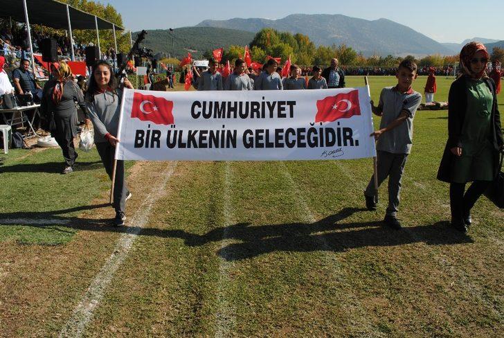 Eğirdir’de Cumhuriyet Bayramı coşkusu G1