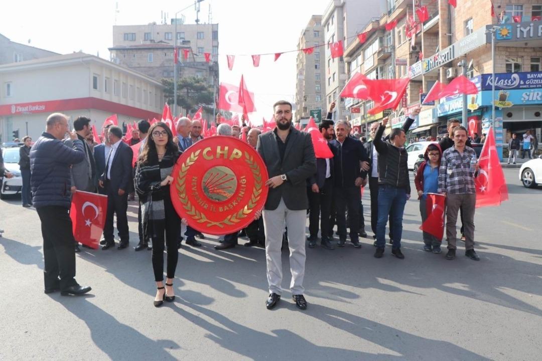 CHP, Nevşehir&rsquo;de Cumhuriyet y&uuml;r&uuml;y&uuml;ş&uuml; yaptı