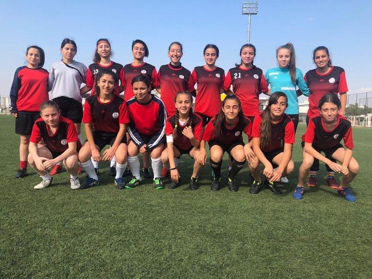 Anadolu Yıldızları, Fatma Güler’i renklerine bağladı G1