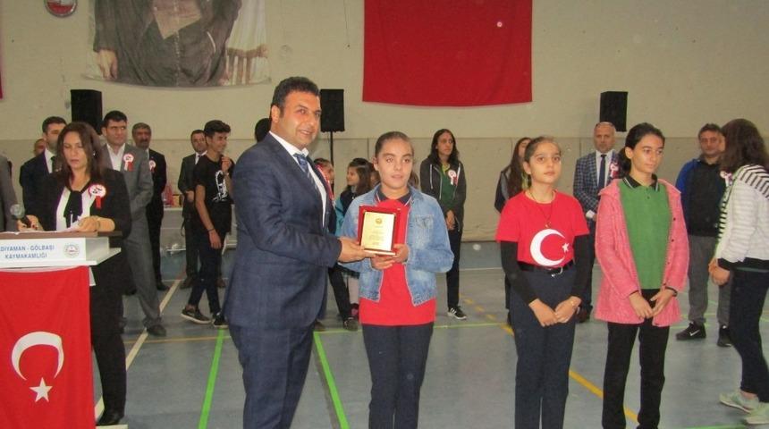 G&ouml;lbaşı il&ccedil;esinde Cumhuriyet Bayramı kutlandı