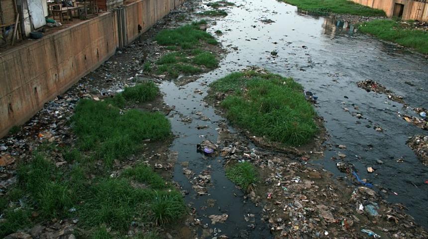 Gana'da sele kapılan 11 çocuk hayatını kaybetti