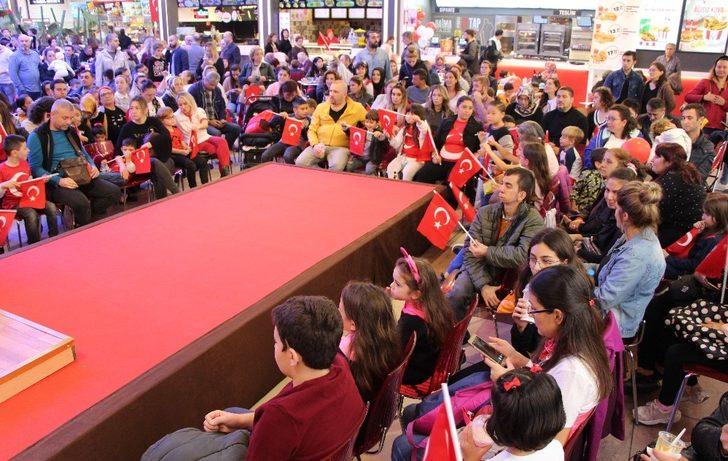 Askeri bandodan cumhuriyet konseri G4