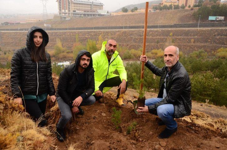 Cumhuriyetin 96. yılında 96 fidan toprakla buluştu G2