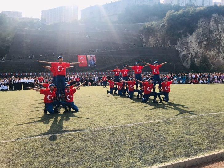 Büyük vefa törene damga vurdular G2