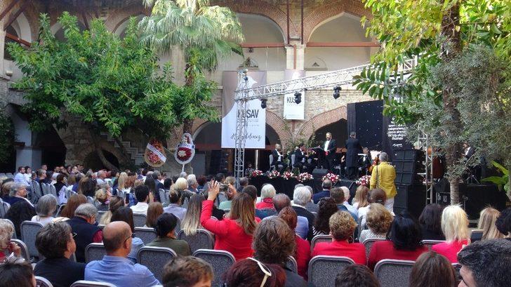 Cumhuriyet senfonik destanı Kuşadalılarla buluşturdurdu G4