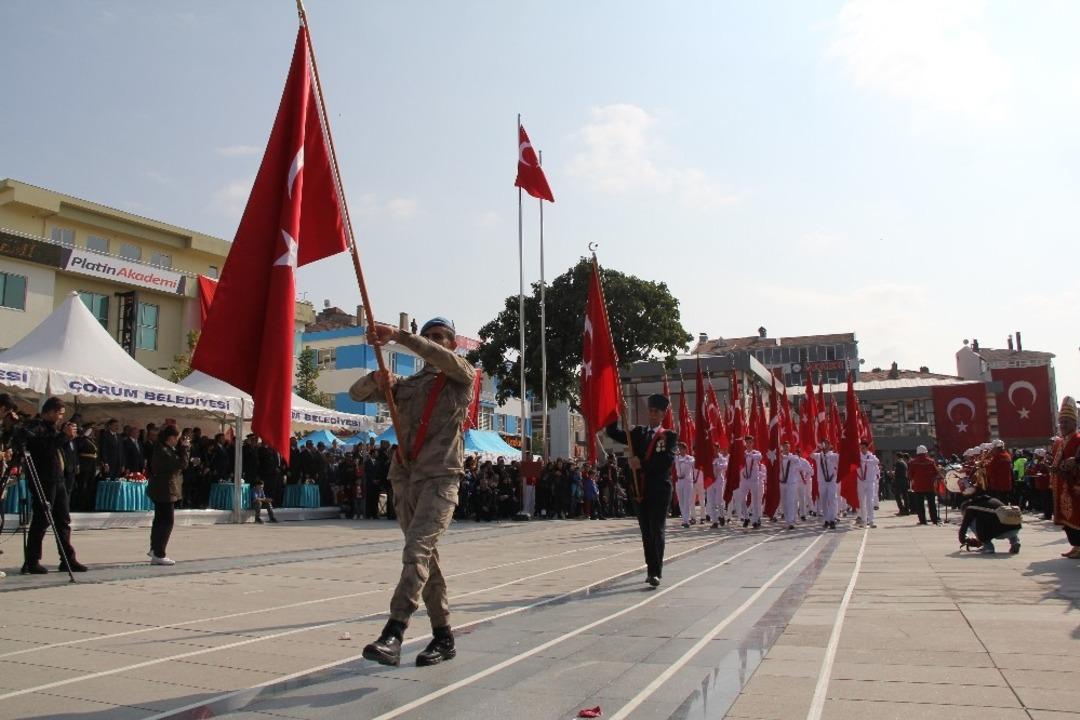 &Ccedil;orum&rsquo;da 29 Ekim coşkuyla kutlandı