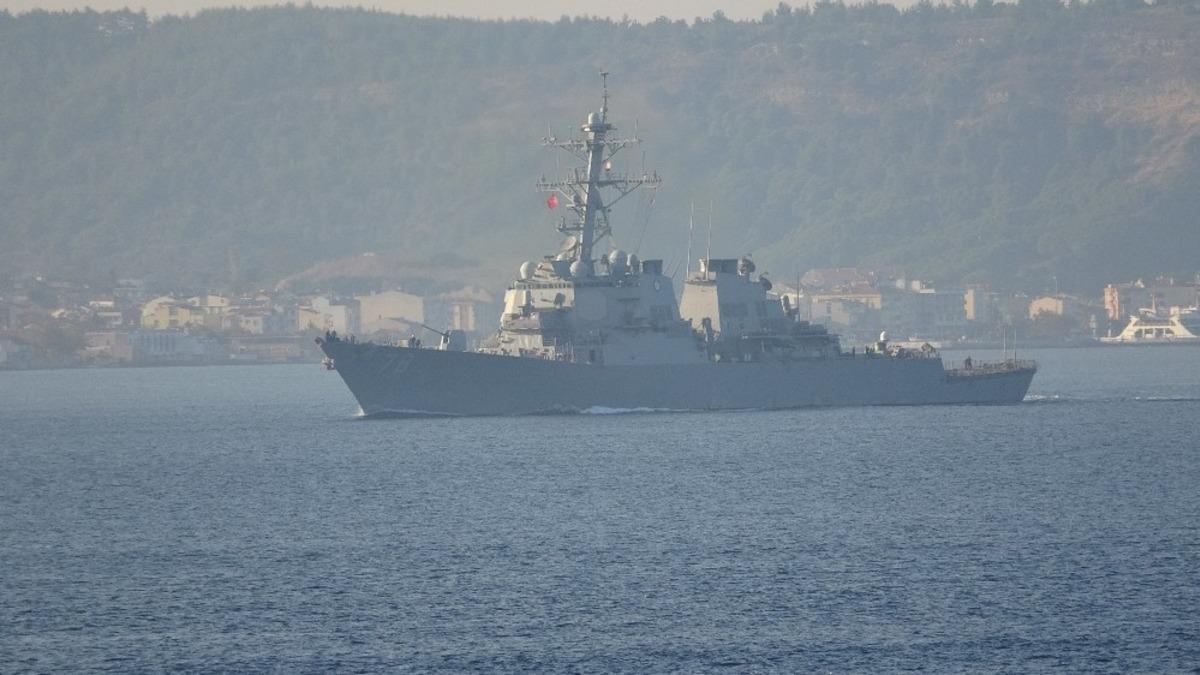 Amerikan savaş gemisi &Ccedil;anakkale Boğazı&rsquo;ndan ge&ccedil;ti