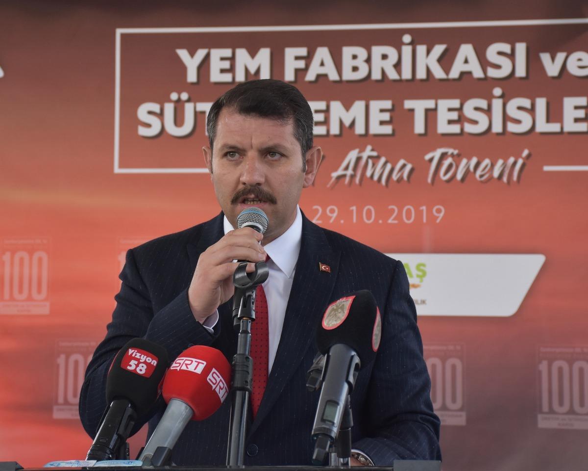 Sivas'ta yem fabrikası ve s&uuml;t işleme tesisi temeli atıldı