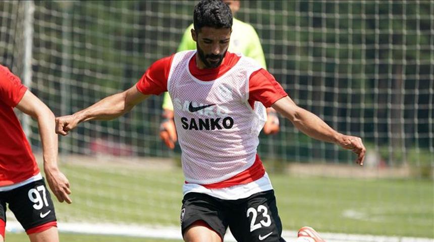 Mehmet Erdem Uğurlu 6 hafta sahalardan uzak kalacak