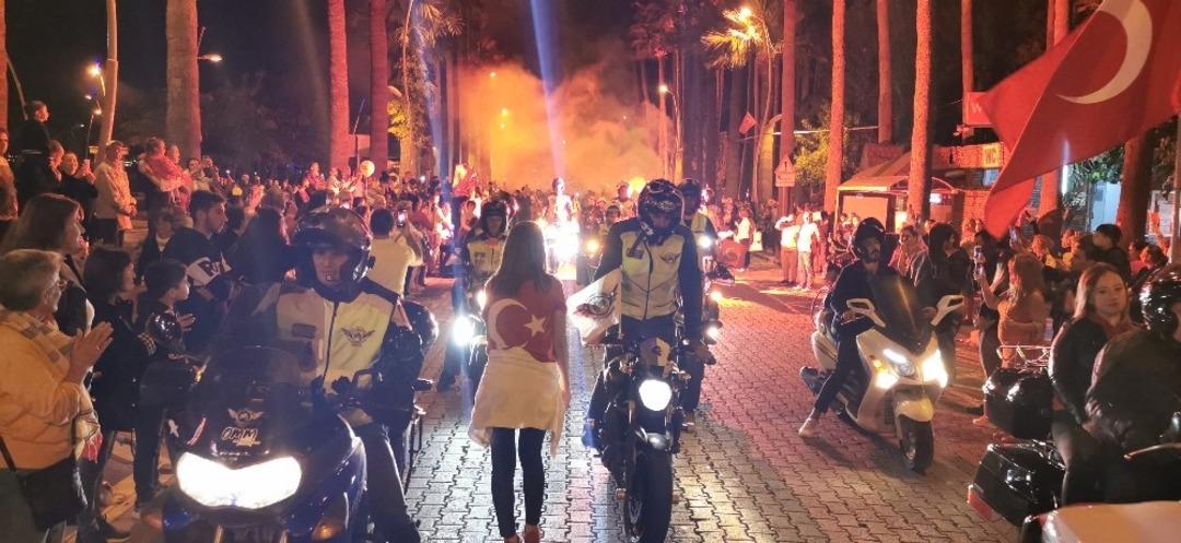 Marmaris&rsquo;te  &ldquo;Cumhuriyet&rdquo; bayramını coşku ile kutlandı