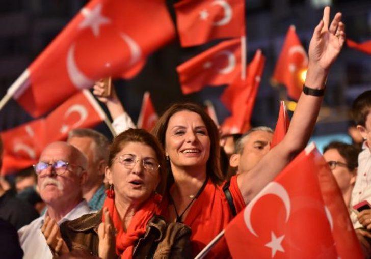 Türkiye'de Cumhuriyet coşkusu! Muhteşem görüntüler G4