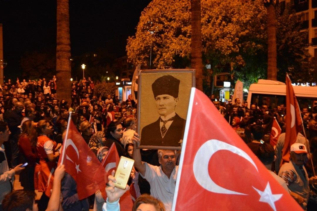 Denizli&rsquo;de Cumhuriyetin 96. yılı coşkuyla kutlandı