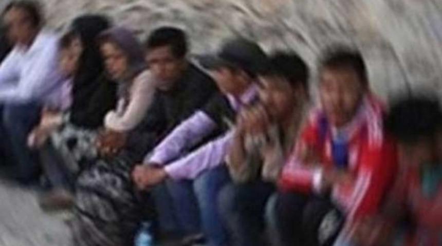 Balıkesir'de 152 düzensiz göçmen yakalandı