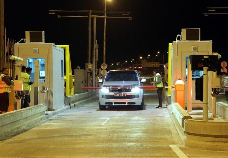 Menemen-Aliağa-Çandarlı Otoyolu'nun bazı kesimleri trafiğe açıldı G4