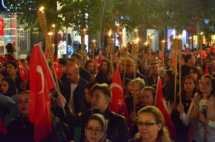 Lüleburgaz’da coşku dolu Cumhuriyet gecesi G2