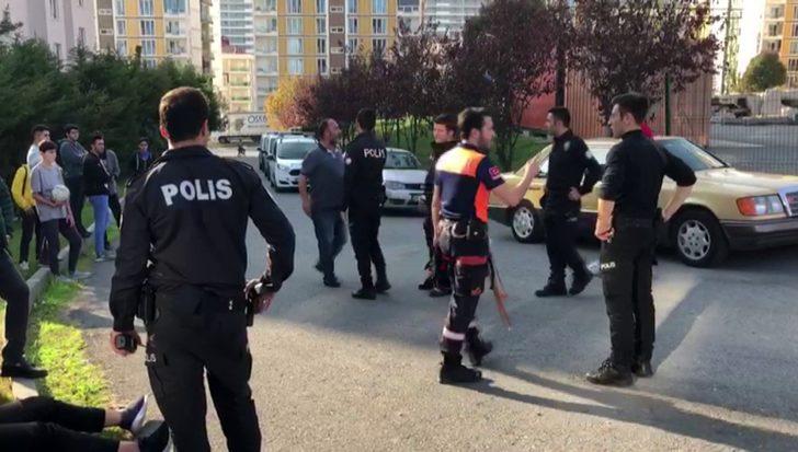 Kavgada dayak yiyen oğlunu gören baba çılgına döndü G3