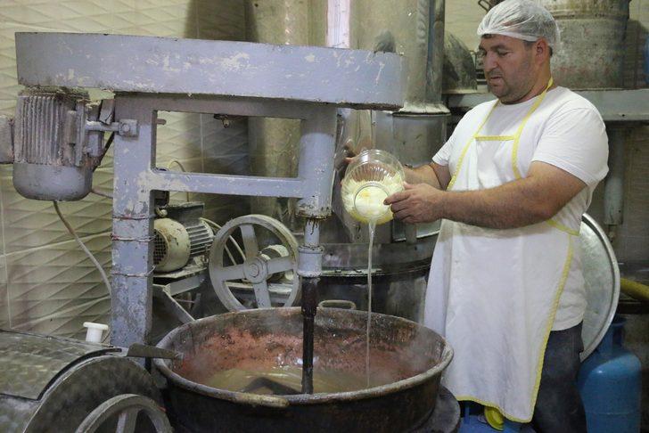 Kırkağaç kavununun aromasıyla lokum yapıldı G3