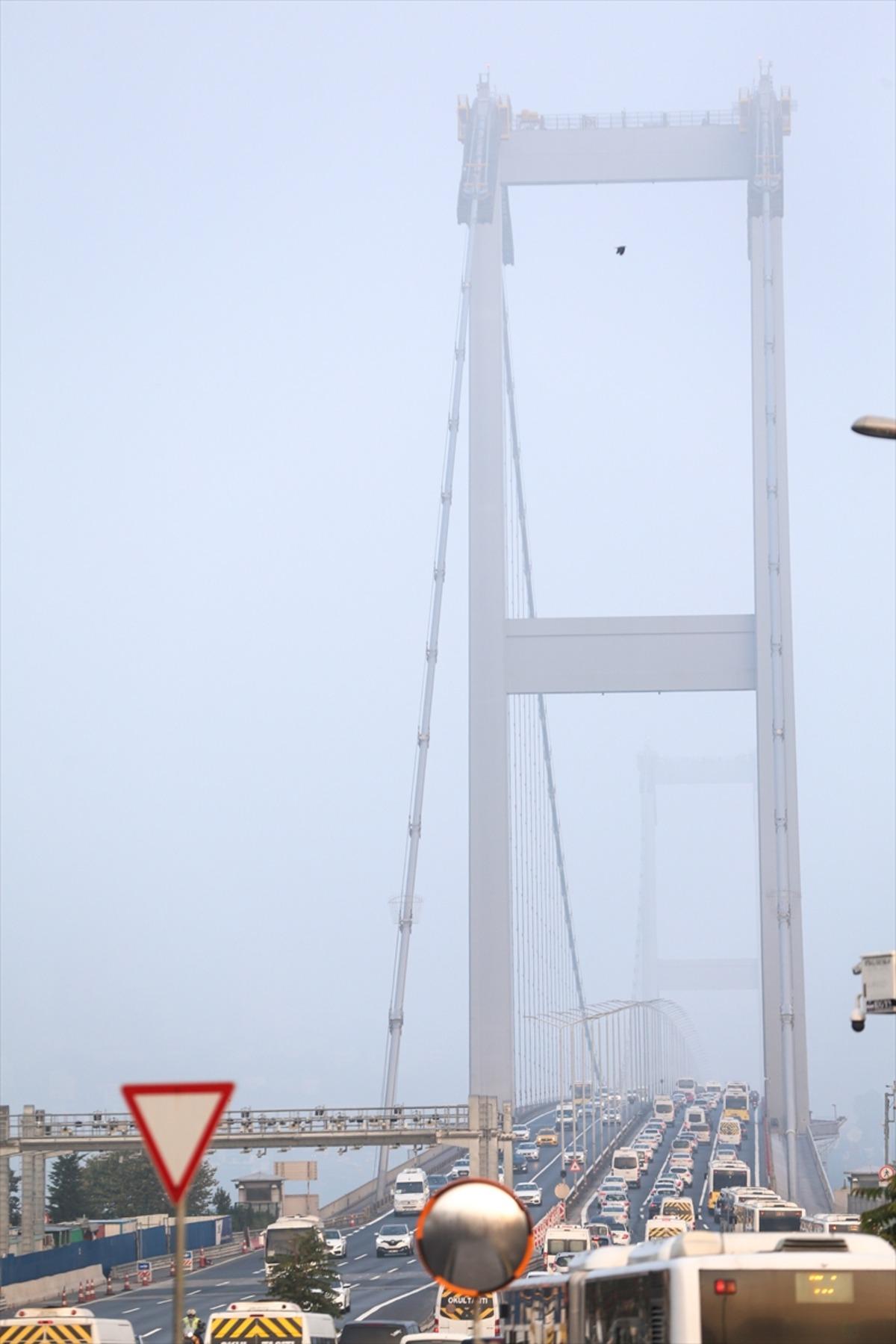 İstanbul sabaha sisle uyandı