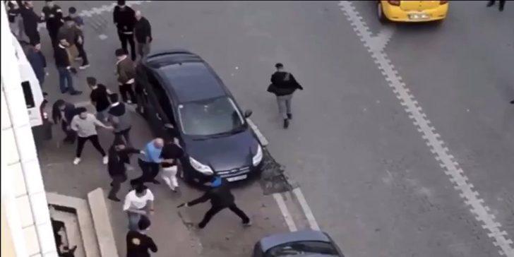 'Sigara isteme' tartışması dehşete dönüştü! Çok sayıda kişi yaralandı G2