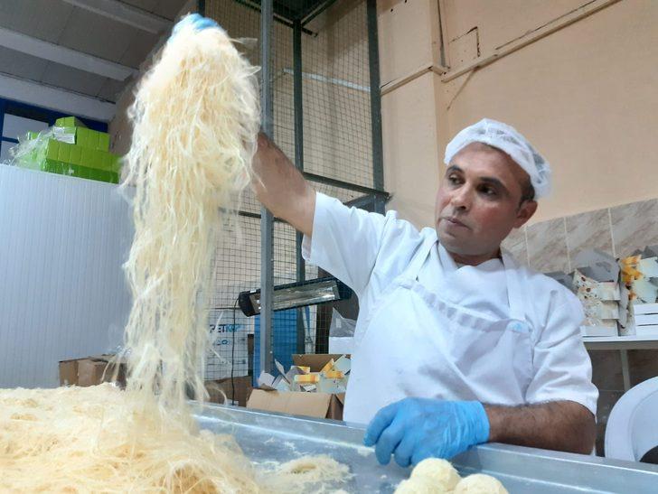 Çölyak hastası oğlu için, dünyada bir ilki başararak glütensiz pişmaniye üretti G2