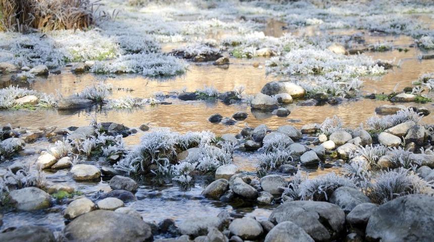 Doğu Anadolu&rsquo;da hava sıcaklığı geceleri sıfırın altına d&uuml;şt&uuml;