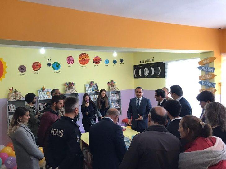 Ayaz ve Nupelda kardeşler için okulda, kütüphane oluşturuldu G1