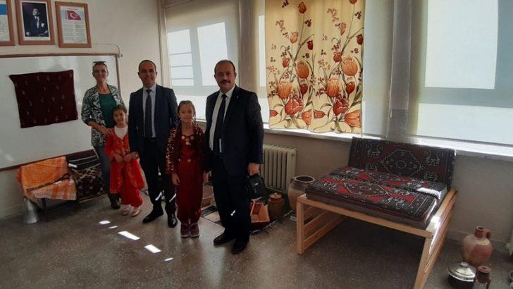 İlkokul öğrencileri yöresel kıyafetlerle kendi müzelerini açtı G1