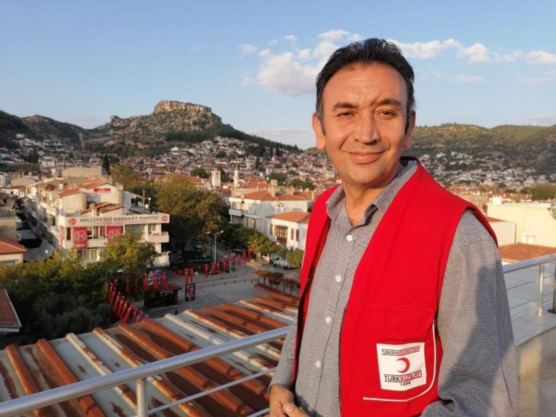 G&uuml;rb&uuml;z, halkı kan bağışı yapmaya davet etti